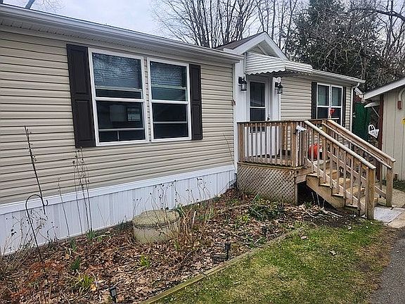 2nd image of 13673 Ridge Rd