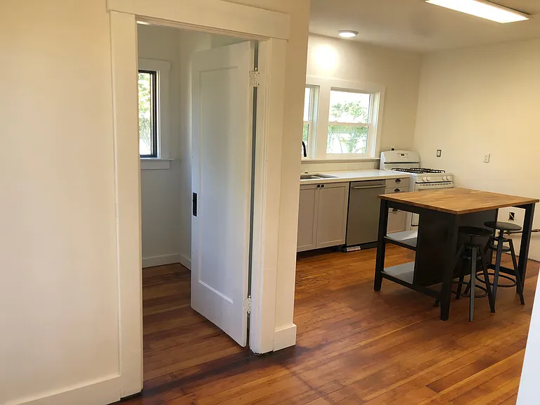 2226 Curtis St — Photo 13