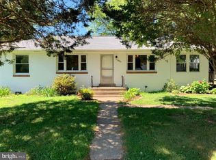 2218 Emmett Dr, Alexandria, VA 22307