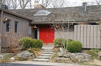1st image of 839-54 Windward Dr