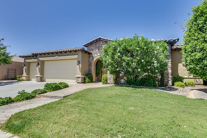 1st image of 3442 E Nolan Dr