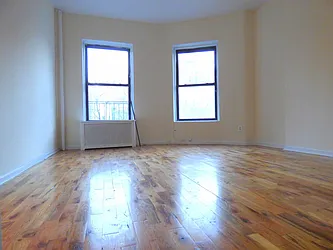 Rented by Manhattan Spaces