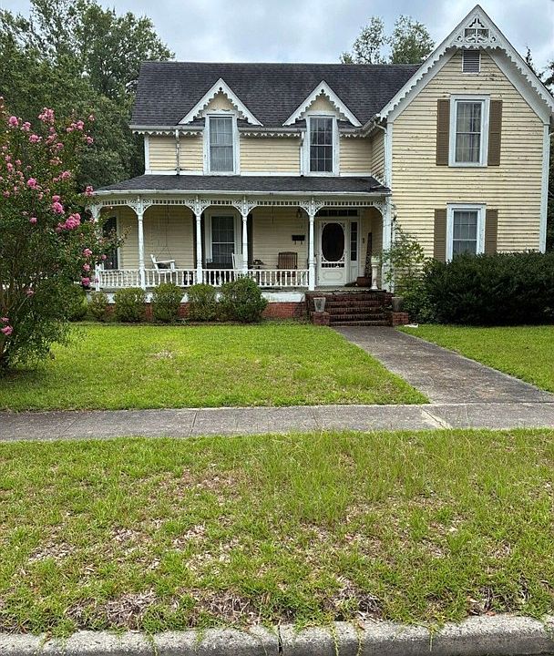 1st image of 112 E Church St