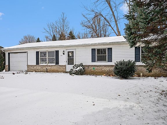 2nd image of 311 W Hillside Dr