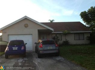 7518 SW 7th Pl, North Lauderdale, FL 33068