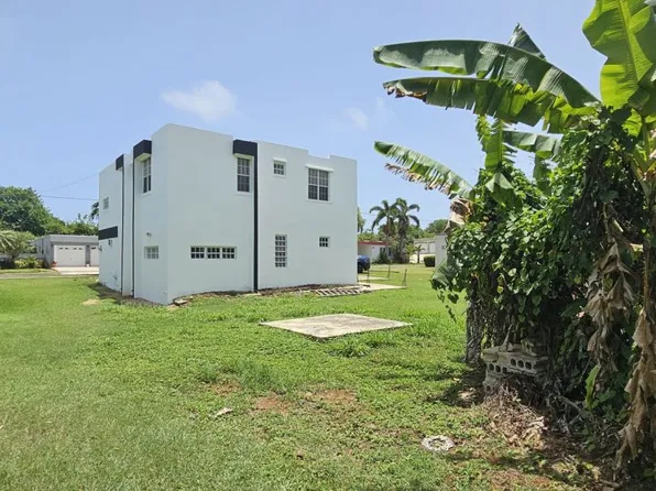Urb Ocean Park Paseo Perla #C-7, Vega Baja, PR 00693