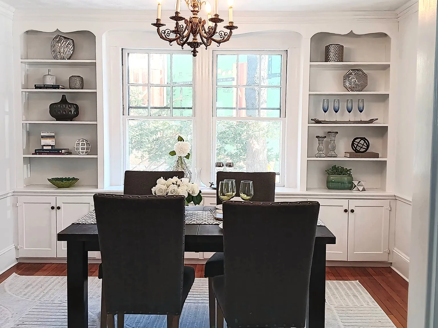 2 bed, 1200 sqft, $3,400 — Photo 3