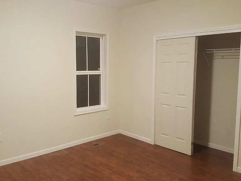 1502 Franklin Ave — Photo 6