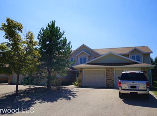 102 Joyce Dr APT 4, Lodi, WI 53555