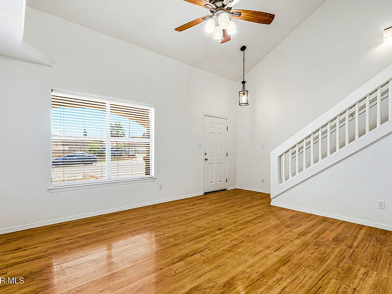 3749 Leticia St — Photo 6