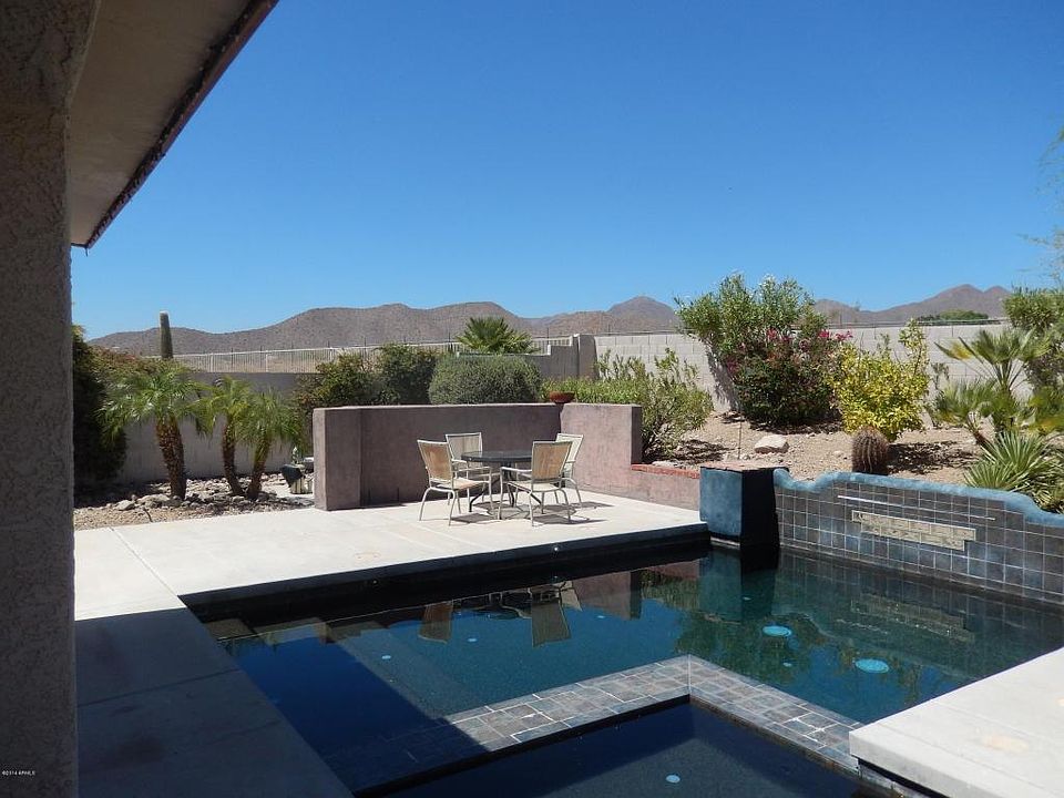 1st image of 10815 N 118th Way