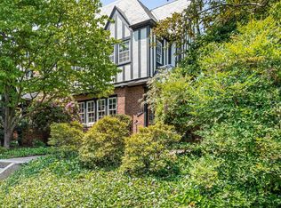 3613 Van Ness St NW, Washington, DC 20008