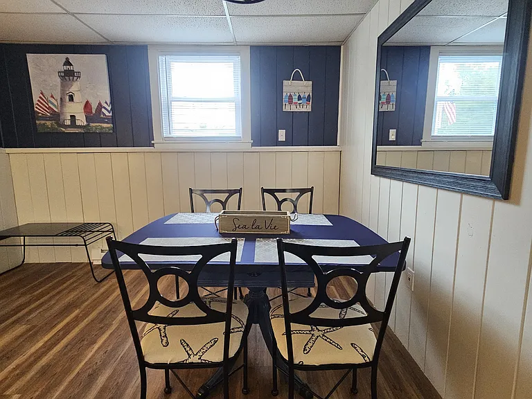 Table for 4.