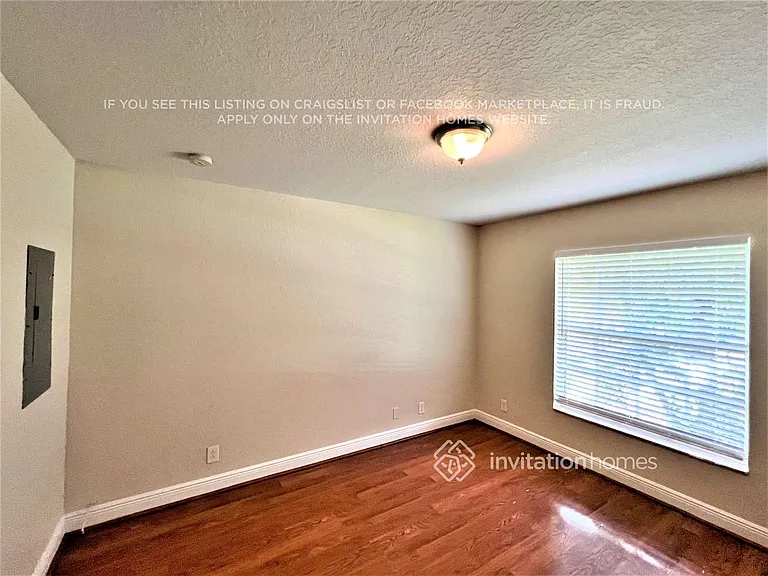 2611 Alexander Ave — Photo 11
