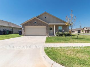 9620 NW 126th St, Yukon, OK 73099
