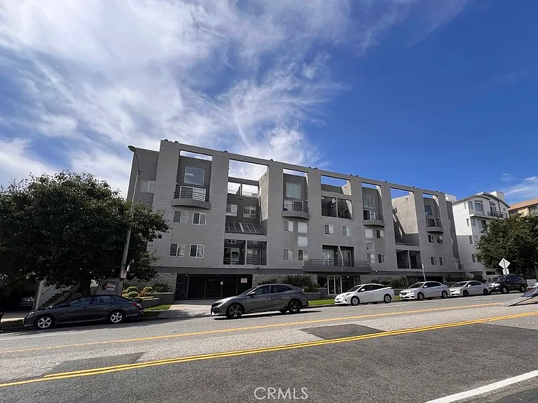 1617 S Beverly Glen Blvd #303 — Photo 55