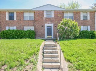 3332 Brierhall Dr, Bridgeton, MO 63044