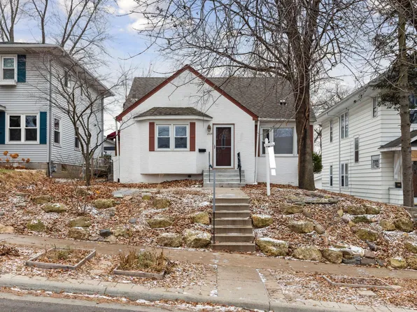 2104 Sargent Ave, Saint Paul, MN 55105
