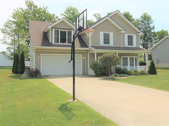 2nd image of 625 Bridle Ct
