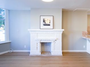 3327 Cesar Chavez APT 1, San Francisco, CA 94110