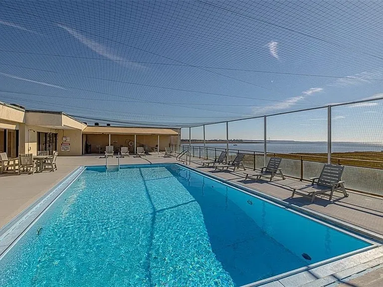 1 Marina Dr #301B — Photo 1