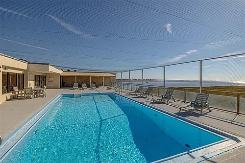 1 Marina Dr Photo 1