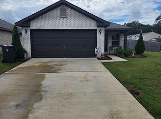 100 Winstead Cir, Owens Cross Roads, AL 35763