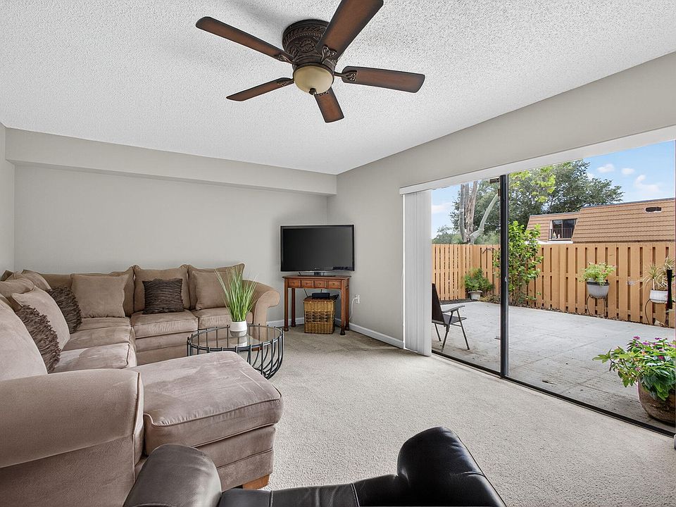 1st image of 196 Charter Way
