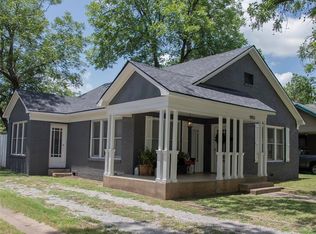 1903 1st St, Brownwood, TX 76801
