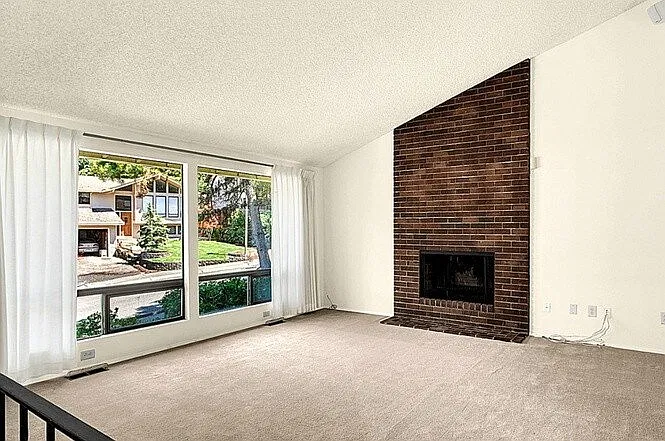 Beautiful split level home in Newport Hills! — Photo 4