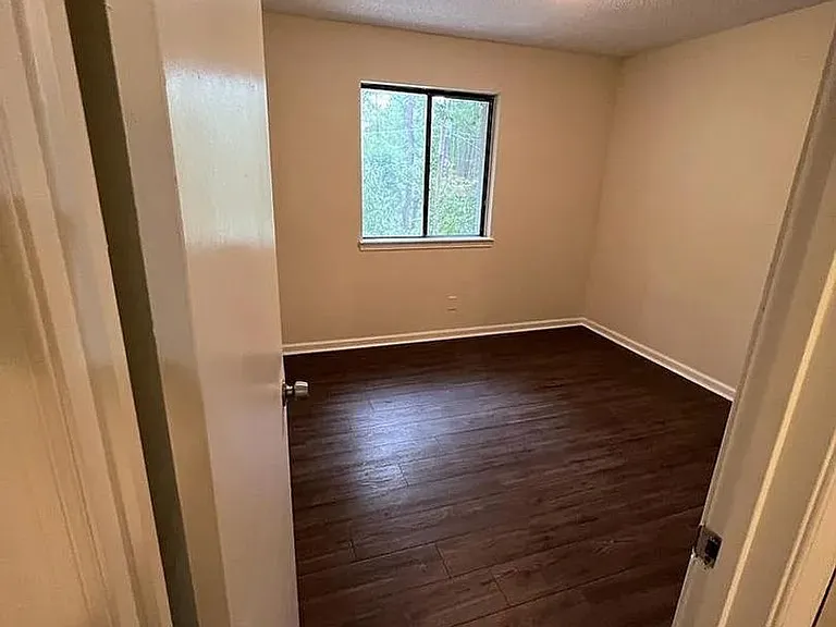 3643 Juneau Rd #D — Photo 17