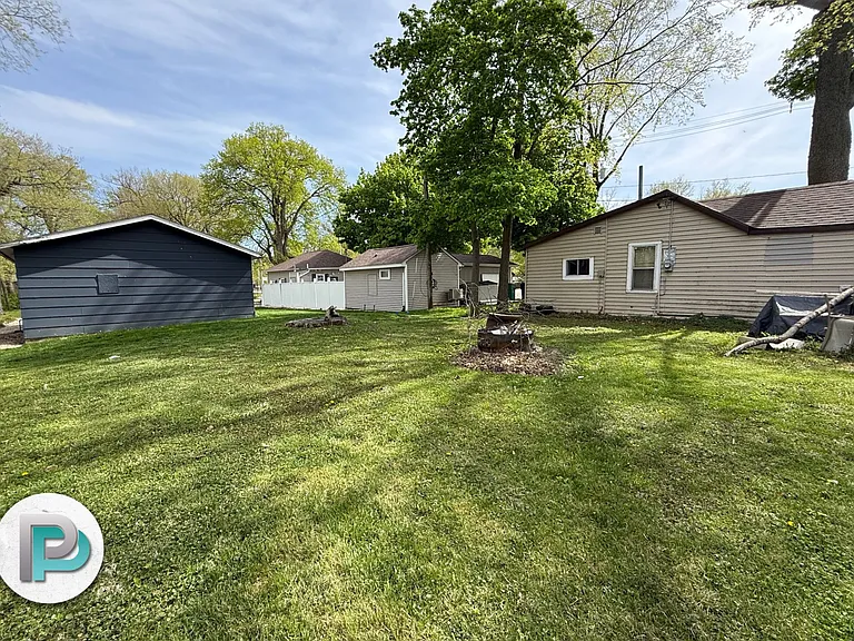 5288 Shore Dr — Photo 14