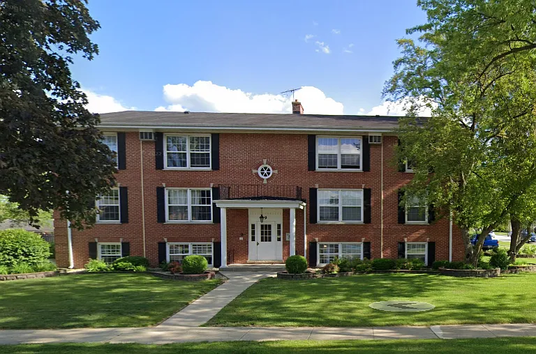 9 E Belmont Ave #11 — Photo 1