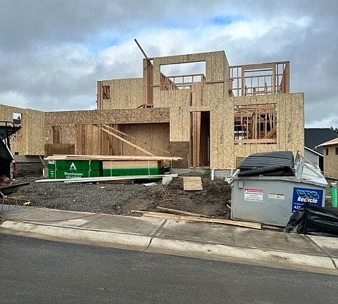 5th image of 3803 SW Sylvia Court #92