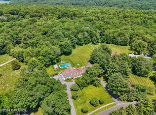 52 Crown Ln, Greenwich, CT 06831