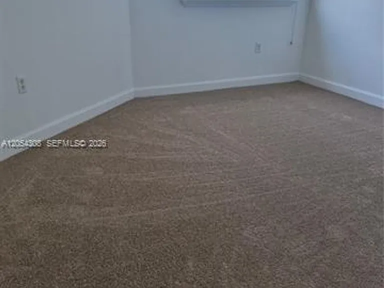 11272 NW 54th Ter #Townhouse 11272 — Photo 4