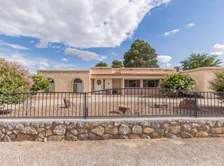 4001 Brian Pl, Las Cruces, NM 88007