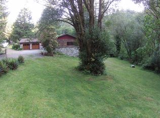 1320 Winchuck River Rd, Brookings, OR 97415