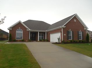 102 Hawks Nest Dr, Madison, AL 35757