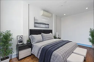 1053 New York Avenue, #4L