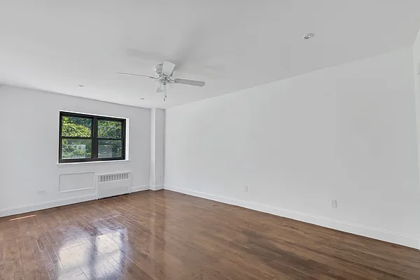 Sold by Compass | media 7