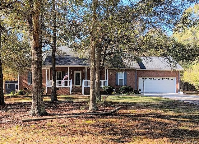 1st image of 686 Wildwood Creek Trl