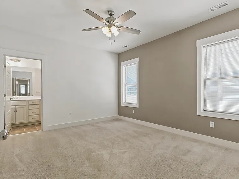 6260 Taylor Rd — Photo 29