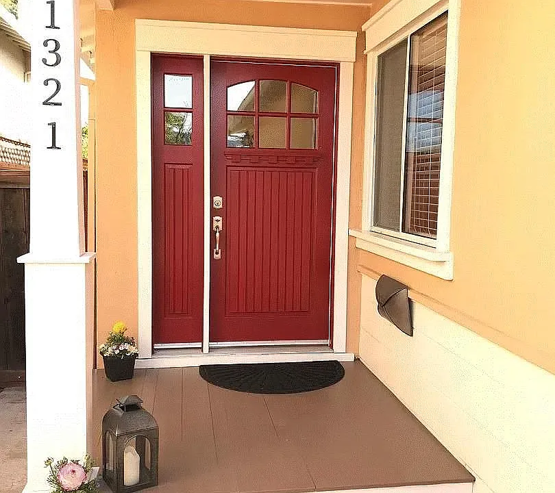1321 Junipero Ave