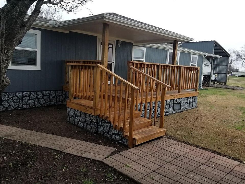 2nd image of 744 Ripy Rd