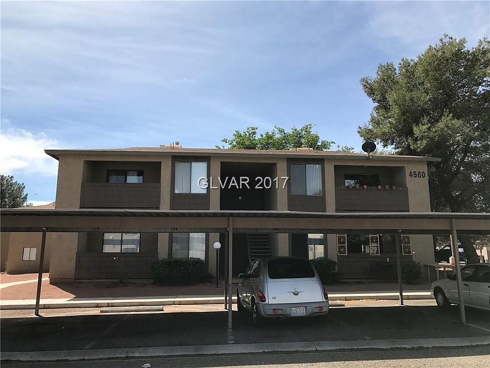 1st image of 4560 Carriage Park Dr