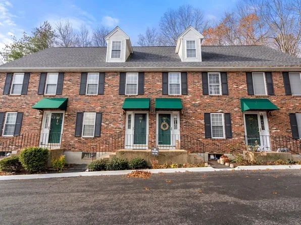 278 Manning St Unit 1302, Hudson, MA 01749