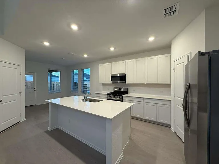 17704 Sage Thrasher Dr — Photo 17