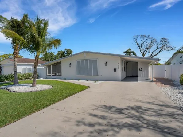 4427 Helena St NE, Saint Petersburg, FL 33703