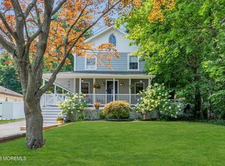 10 Powell Ave, Atlantic Highlands, NJ 07716